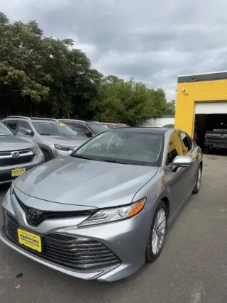 Toyota Camry 2019