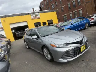 Toyota Camry 2019
