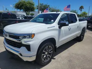 Chevrolet Silverado 1500 2022 4x2 LT 4dr Crew Cab 5.8 ft. SB