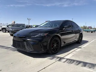 Toyota Camry 2025