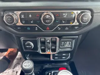 Jeep Wrangler 2024