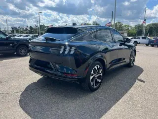 Ford Mustang Mach-E 2023 AWD Premium 4dr SUV