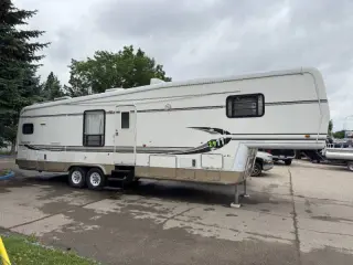 1996 Newmar Kountry Star