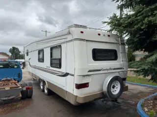 1996 Newmar Kountry Star