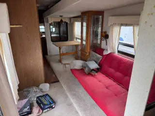1996 Newmar Kountry Star