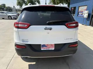 2016 Jeep Cherokee