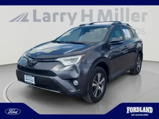 Toyota RAV4 2017 AWD XLE 4p SUV