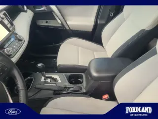 Toyota RAV4 2017 AWD XLE 4p SUV