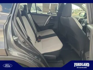 Toyota RAV4 2017 AWD XLE 4p SUV