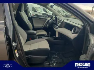 Toyota RAV4 2017 AWD XLE 4p SUV