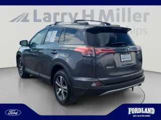 Toyota RAV4 2017 AWD XLE 4p SUV