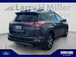 Toyota RAV4 2017 AWD XLE 4p SUV