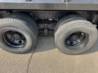 2004 International WorkStar 7400