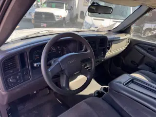 2006 GMC Sierra 2500HD