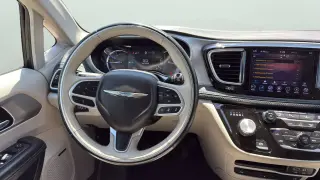 Chrysler Pacifica Hybrid 2018 Limited 4dr Mini-Van