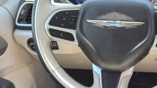Chrysler Pacifica Hybrid 2018 Limited 4dr Mini-Van