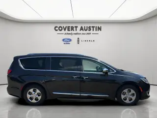 Chrysler Pacifica Hybrid 2018 Limited 4dr Mini-Van