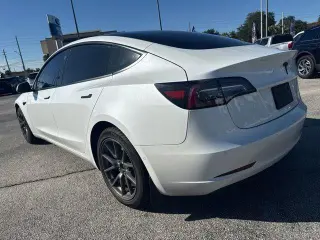 Tesla Model 3 2021 Rango Estándar Plus 4p Sedán