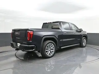 GMC Sierra 1500 2022 4x4 Denali 4p Camioneta de tripulación 5,8 pies de caja estándar