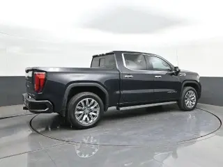 GMC Sierra 1500 2022 4x4 Denali 4p Camioneta de tripulación 5,8 pies de caja estándar