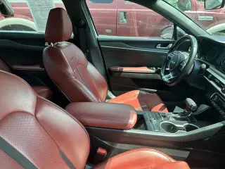 Kia K5 2022 GT-Line 4p Sedan