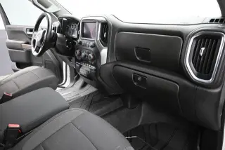 Chevrolet Silverado 1500 2021 4x2 RST 4p. Cabina de Tripulante 5,8 pies CB