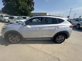 Híbrido Hyundai Tucson del año 2017
