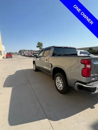 Chevrolet Silverado 1500 2019 4x2 LT 4p. Cabina Doble Estándar 5.8 pies. SB