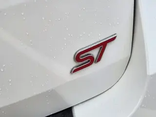 Ford Explorer 2025 AWD ST SUV de 4 puertas