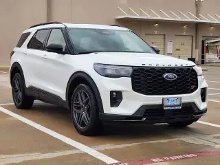 Ford Explorer 2025 AWD ST SUV de 4 puertas