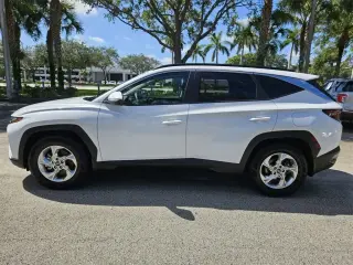 Hyundai TUCSON 2024 SEL 4dr SUV