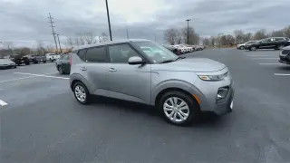 Kia Soul 2022 LX 4dr Crossover CVT