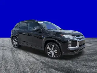 Mitsubishi Outlander Sport 2026 SEL AWD, crossover de 4 puertas