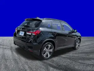Mitsubishi Outlander Sport 2026 SEL AWD, crossover de 4 puertas