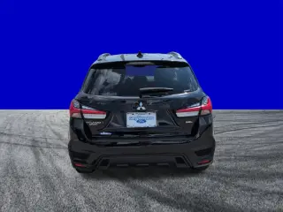 Mitsubishi Outlander Sport 2026 SEL AWD, crossover de 4 puertas