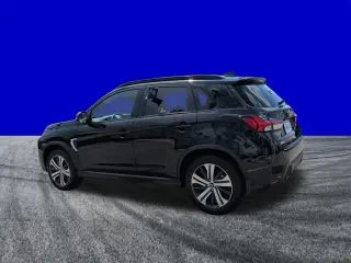 Mitsubishi Outlander Sport 2026 SEL AWD, crossover de 4 puertas