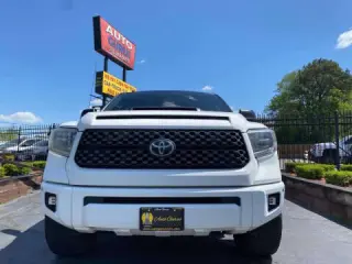 Toyota Tundra 2018