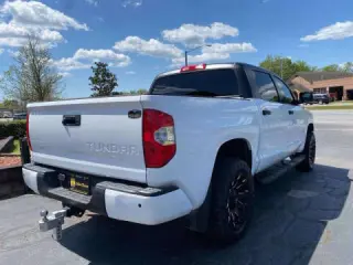 Toyota Tundra 2018
