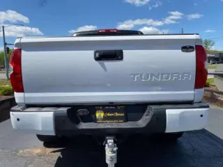 Toyota Tundra 2018