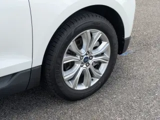 Ford Edge 2022 AWD Titanium 4p Crossover