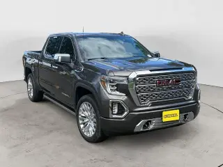 GMC Sierra 1500 2019 4x4 Denali 4p. Cabina de Tripulacion 5,8 pies BA