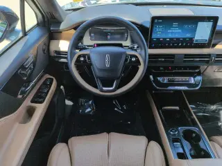 Lincoln Corsair 2023 AWD Reserve SUV 4 puertas