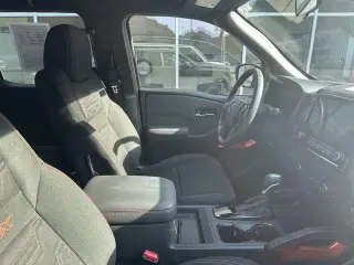 Nissan Frontier 2024 4x4 PRO-4X 4p. Cabina Crew 5 ft. SB