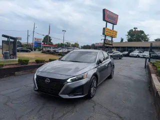 Nissan Altima del año 2025