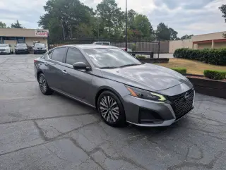 Nissan Altima del año 2025