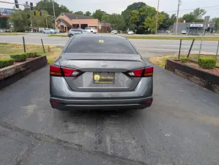Nissan Altima del año 2025