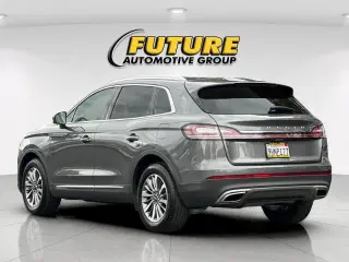Lincoln Nautilus 2023 Estándar SUV 4p