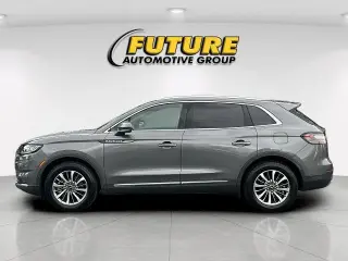 Lincoln Nautilus 2023 Estándar SUV 4p