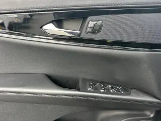 Lincoln Nautilus 2023 Estándar SUV 4p
