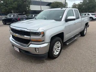 Chevrolet Silverado 1500 2017 4x2 LT 4p Doble Cabina 6,5 pies SB